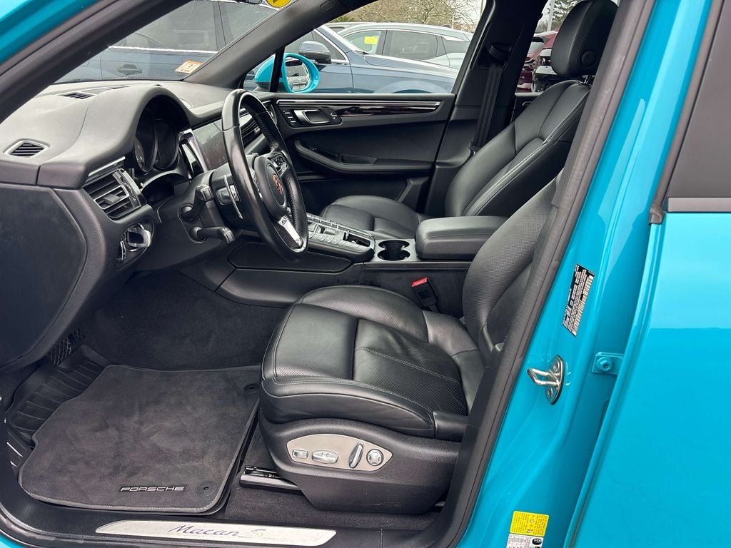 2020 Porsche Macan S