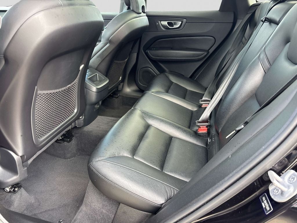 2024 Volvo XC60 B5 Core