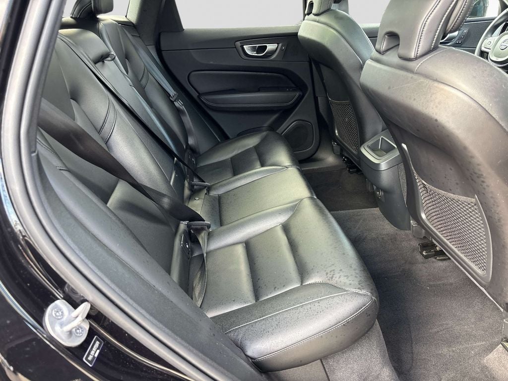 2024 Volvo XC60 B5 Core