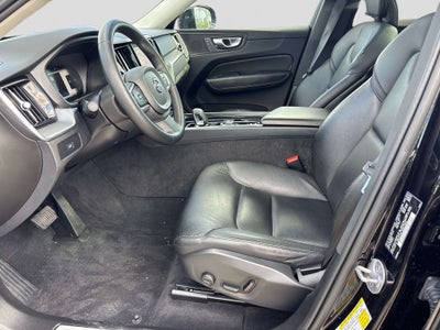 2024 Volvo XC60 B5 Core