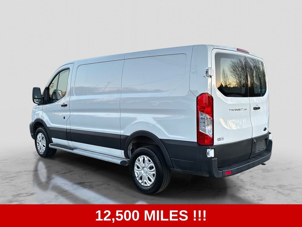 2024 Ford Transit-250 Base