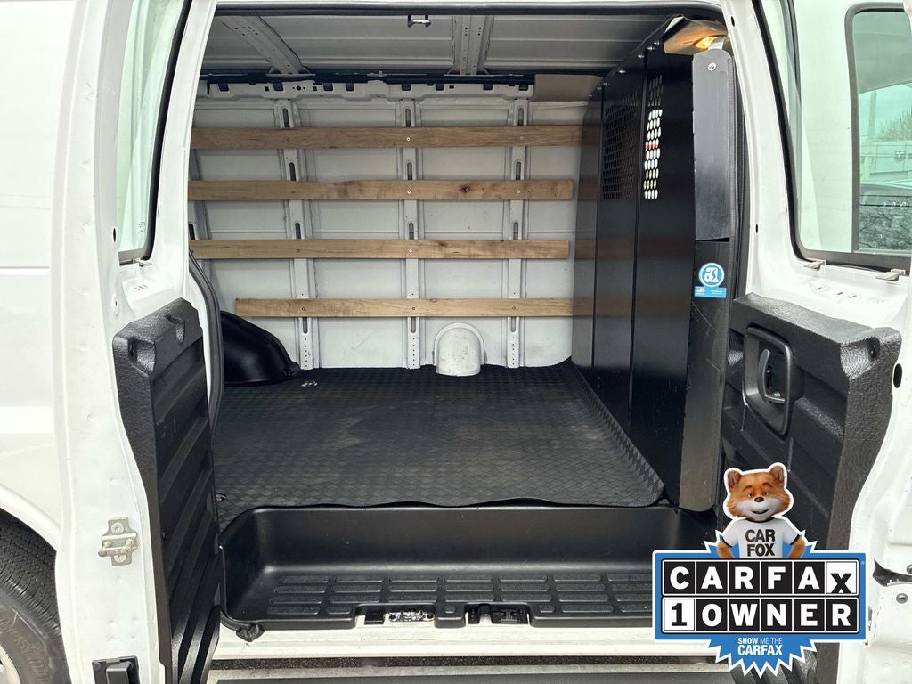 2024 Chevrolet Express 2500 Work Van Cargo