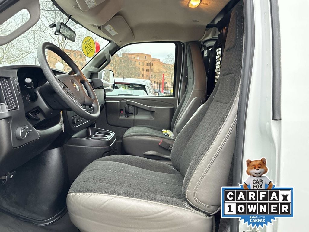 2024 Chevrolet Express 2500 Work Van Cargo