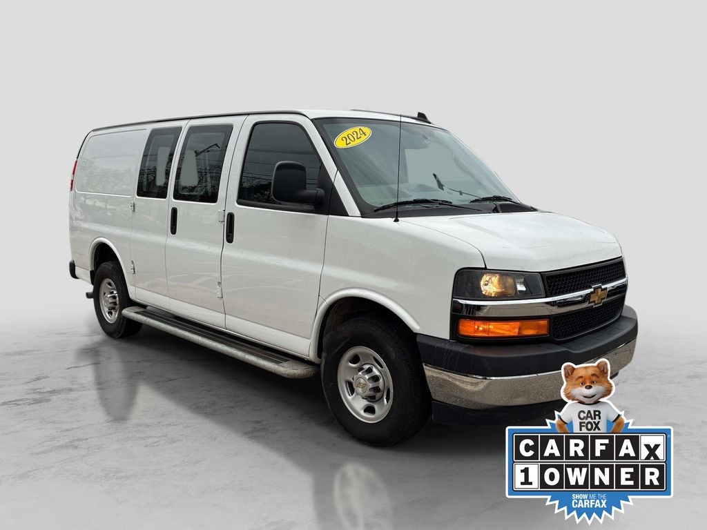 2024 Chevrolet Express 2500 Work Van Cargo