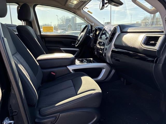 2021 Nissan Titan SV