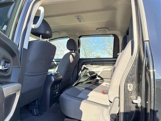 2021 Nissan Titan SV