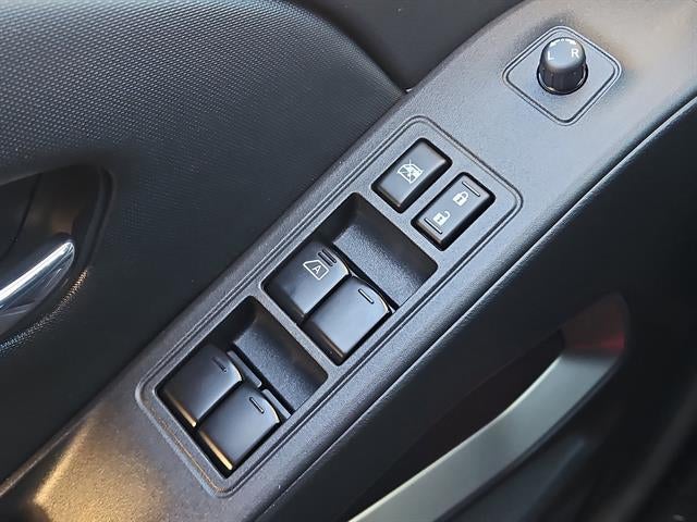 2023 Nissan Frontier S