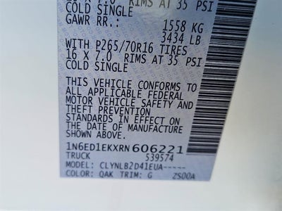 2024 Nissan Frontier SV