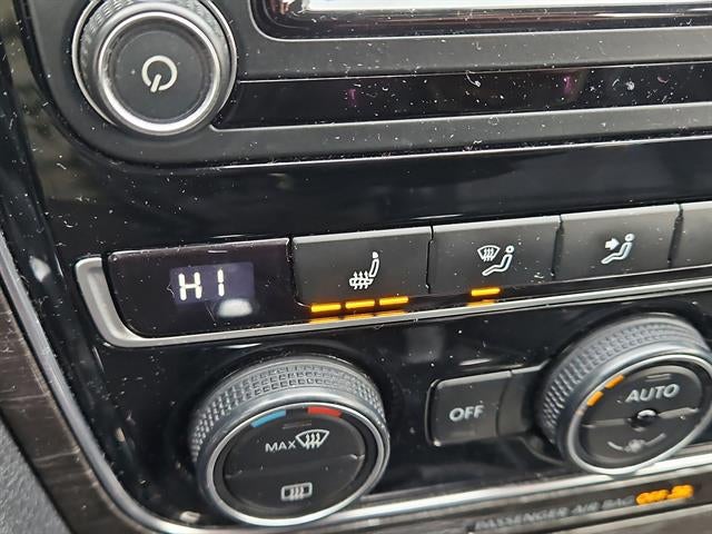 2018 Volkswagen Passat 2.0T SE