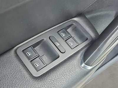 2018 Volkswagen Passat 2.0T SE