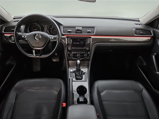2018 Volkswagen Passat 2.0T SE