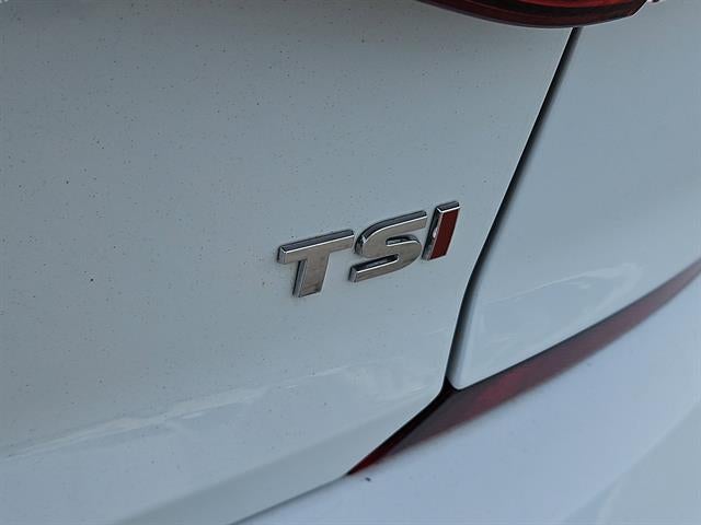 2018 Volkswagen Passat 2.0T SE