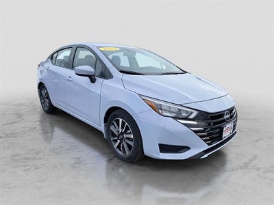 2025 Nissan Versa 1.6 SV