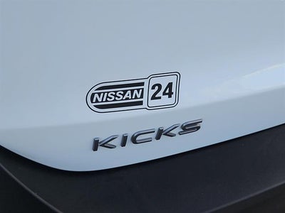 2025 Nissan Kicks S