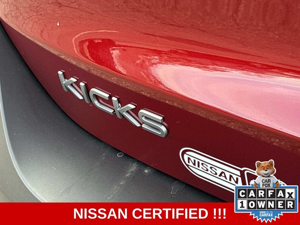 2025 Nissan Kicks SR