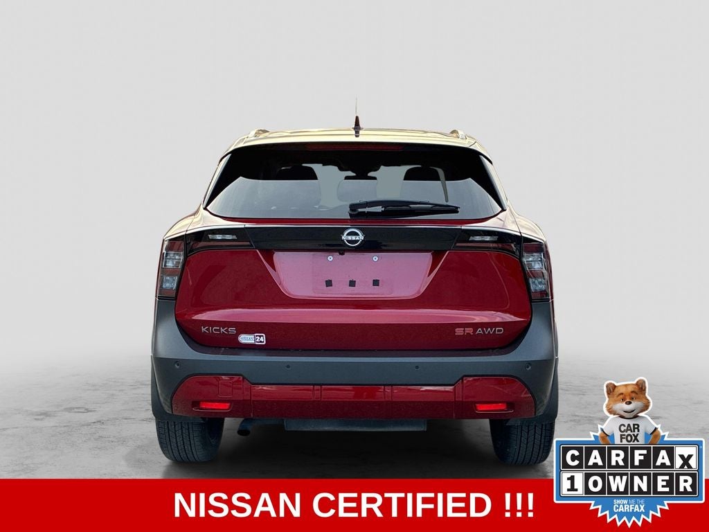 2025 Nissan Kicks SR