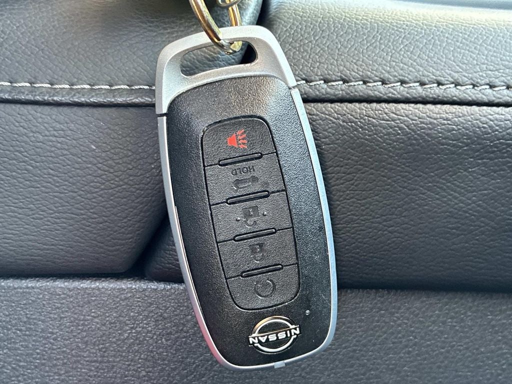 2025 Nissan Murano SV