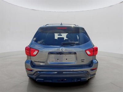 2020 Nissan Pathfinder SL