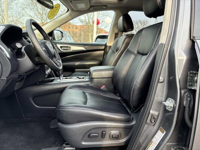 2018 Nissan Pathfinder SL