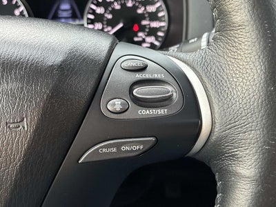 2018 Nissan Pathfinder SL