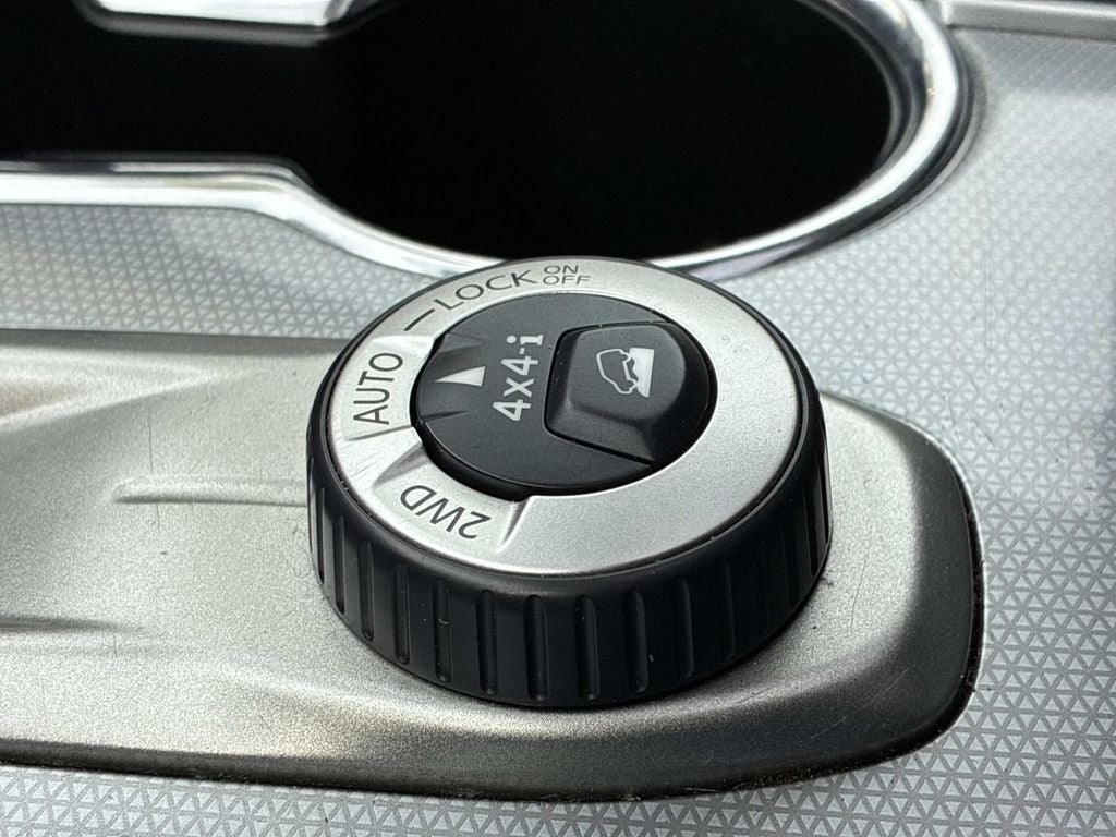 2018 Nissan Pathfinder SL