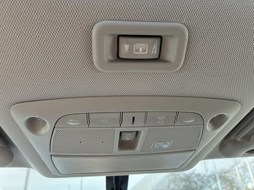 2018 Nissan Pathfinder SL