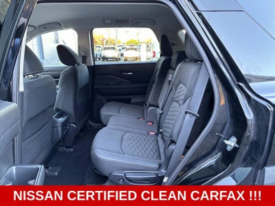 2022 Nissan Pathfinder SV