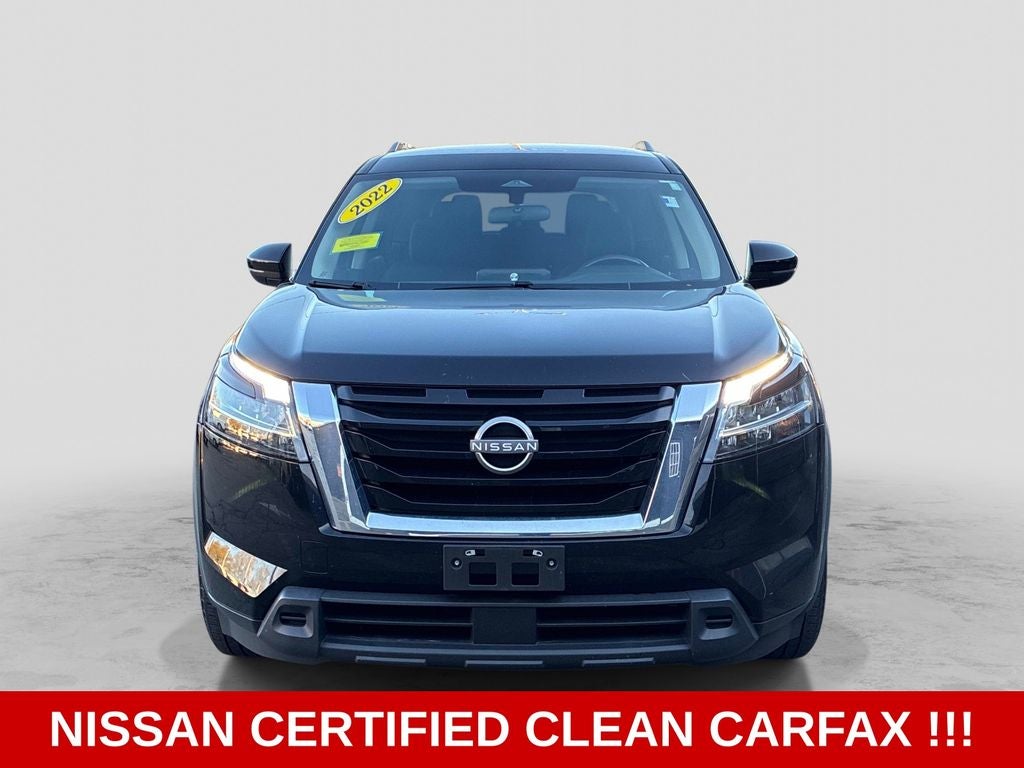 2022 Nissan Pathfinder SV