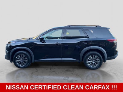 2022 Nissan Pathfinder SV