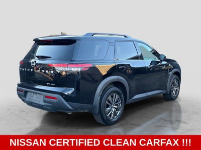 2022 Nissan Pathfinder SV