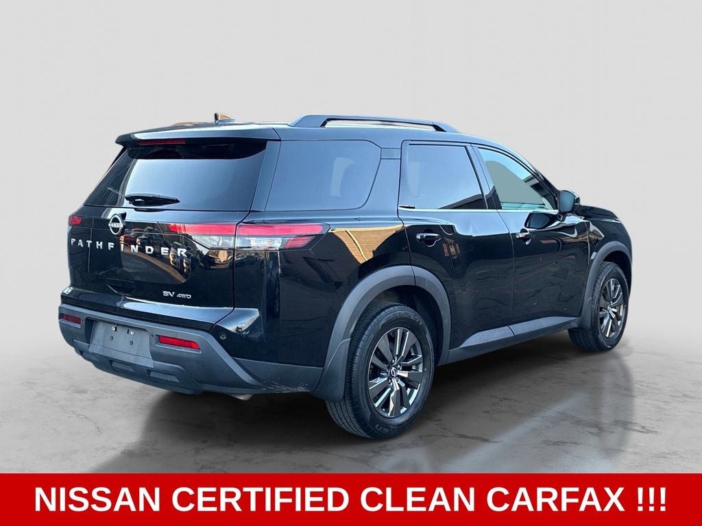 2022 Nissan Pathfinder SV