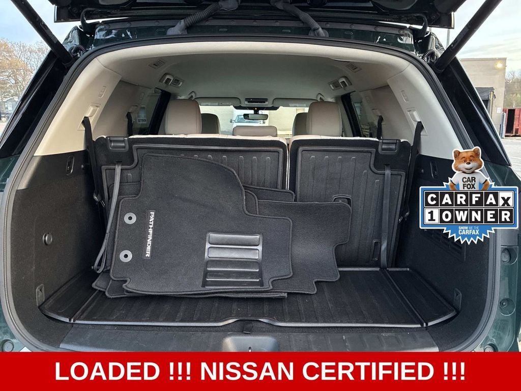 2023 Nissan Pathfinder SL