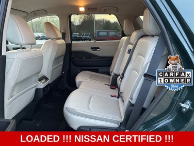 2023 Nissan Pathfinder SL