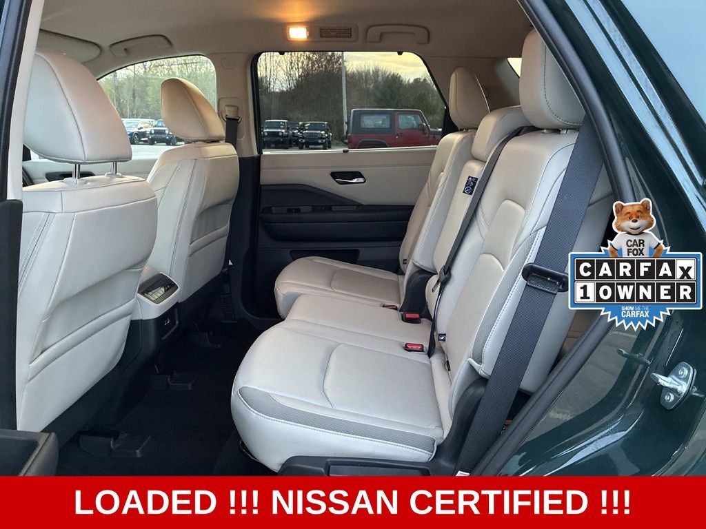 2023 Nissan Pathfinder SL