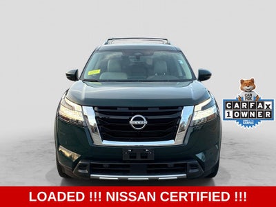 2023 Nissan Pathfinder SL