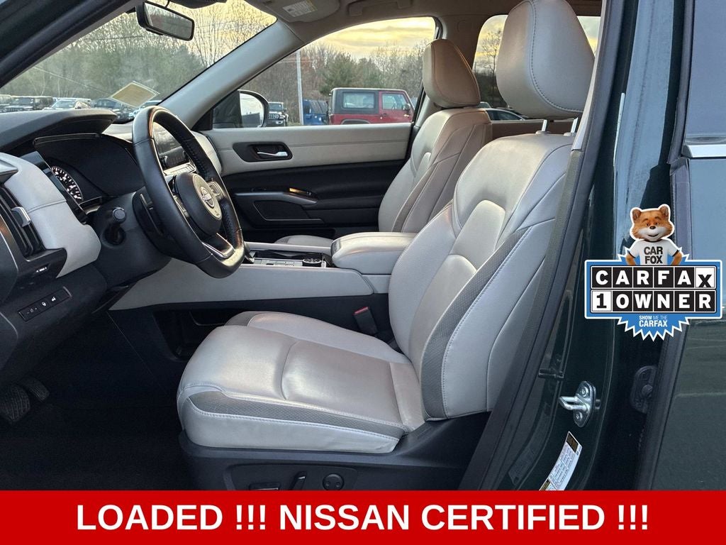2023 Nissan Pathfinder SL