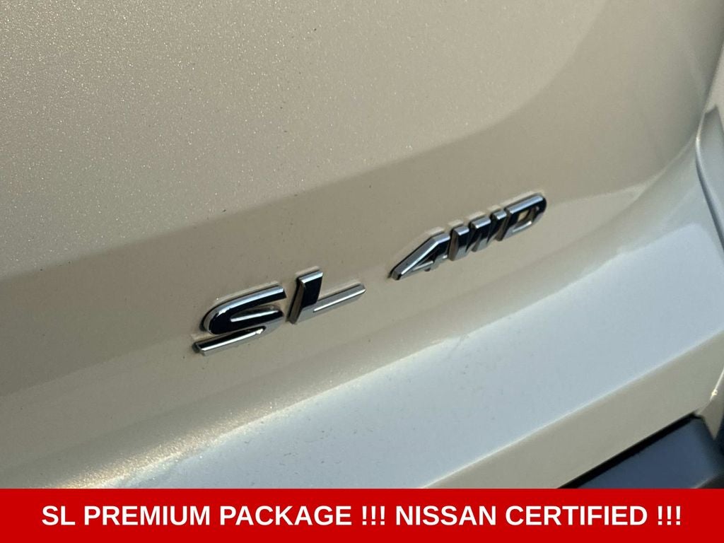 2023 Nissan Pathfinder SL