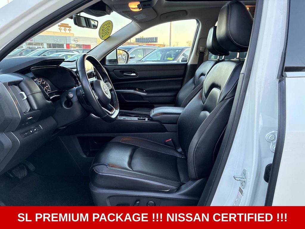 2023 Nissan Pathfinder SL