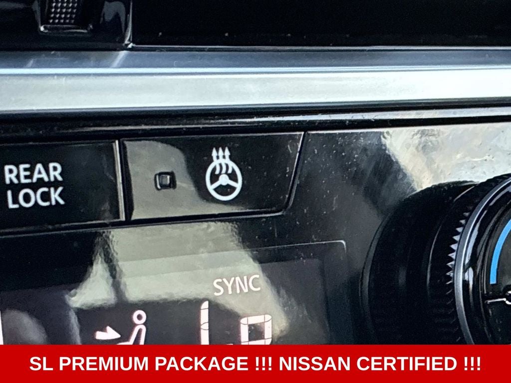 2023 Nissan Pathfinder SL