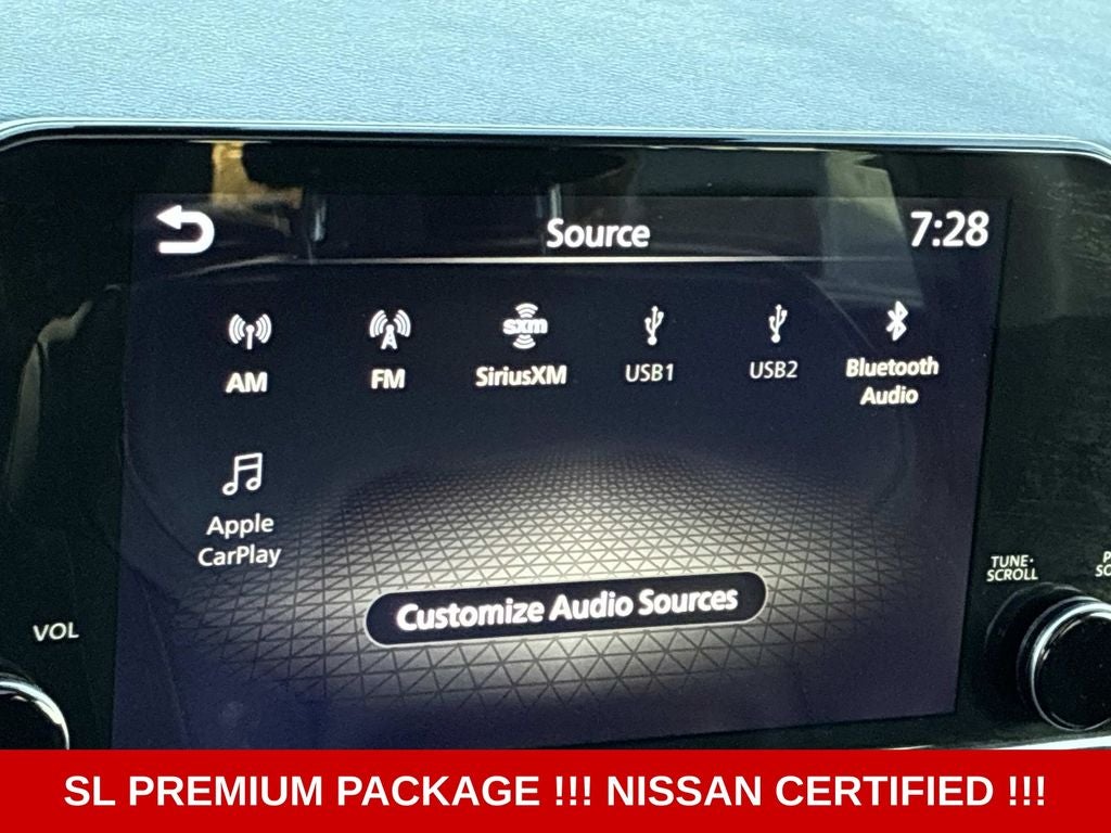 2023 Nissan Pathfinder SL
