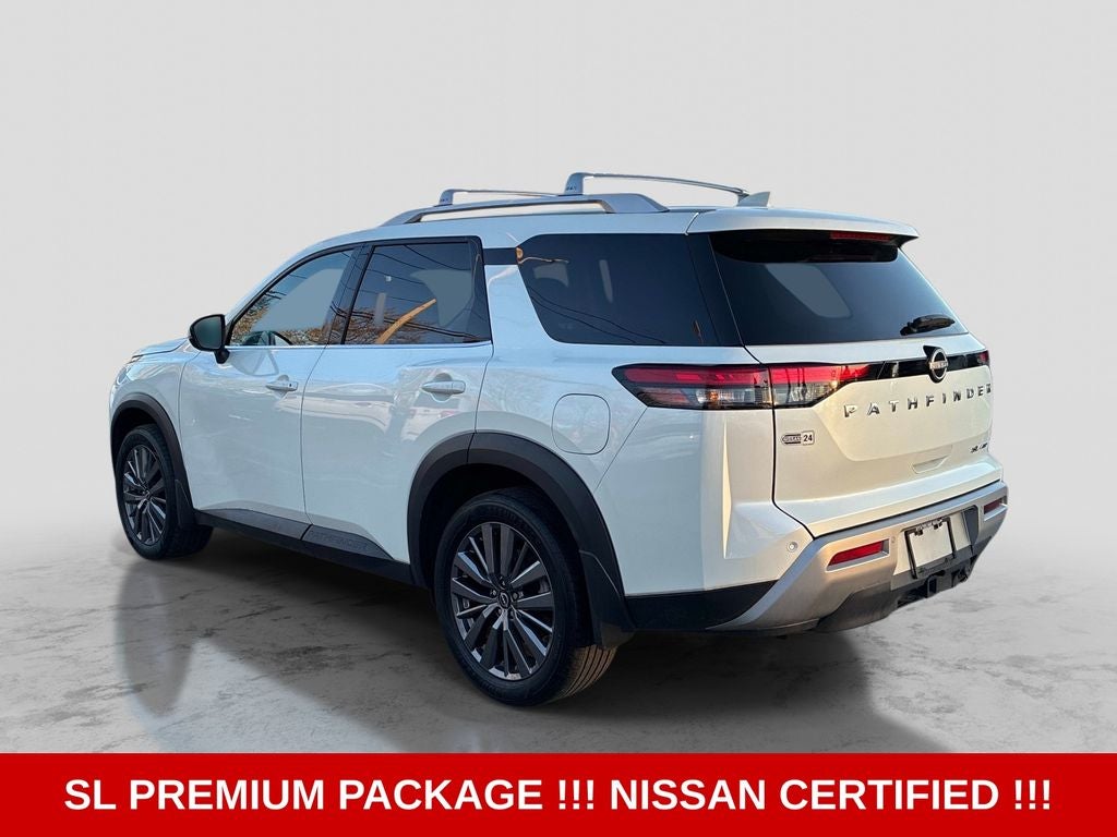 2023 Nissan Pathfinder SL