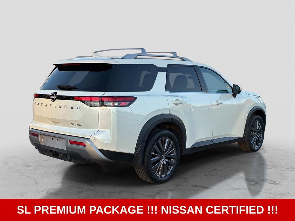 2023 Nissan Pathfinder SL