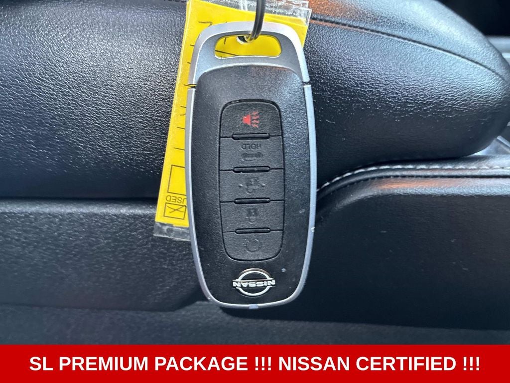 2023 Nissan Pathfinder SL