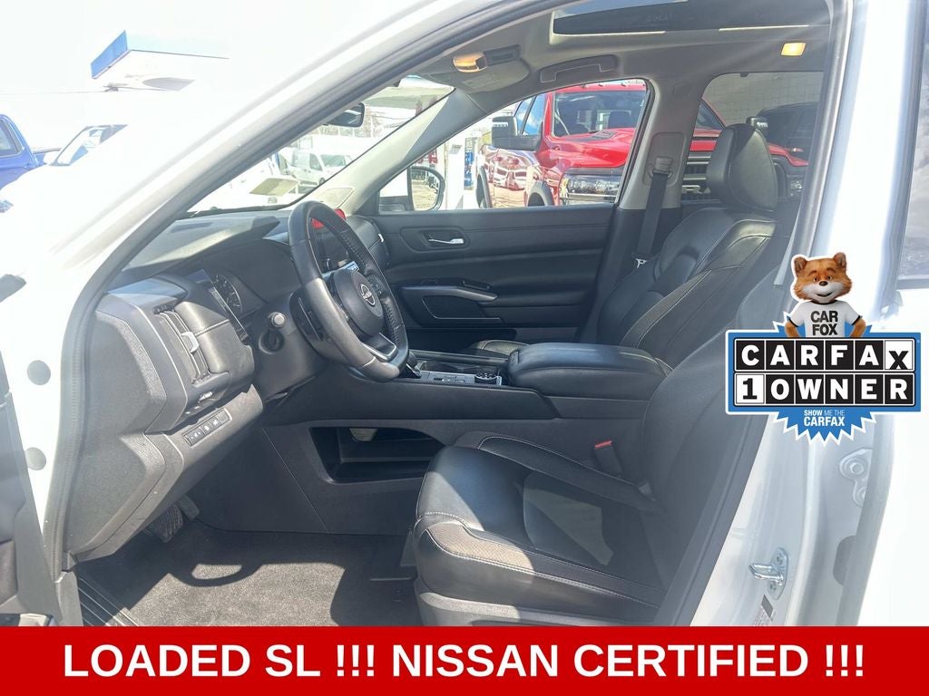 2023 Nissan Pathfinder SL