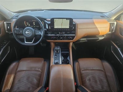 2022 Nissan Pathfinder Platinum