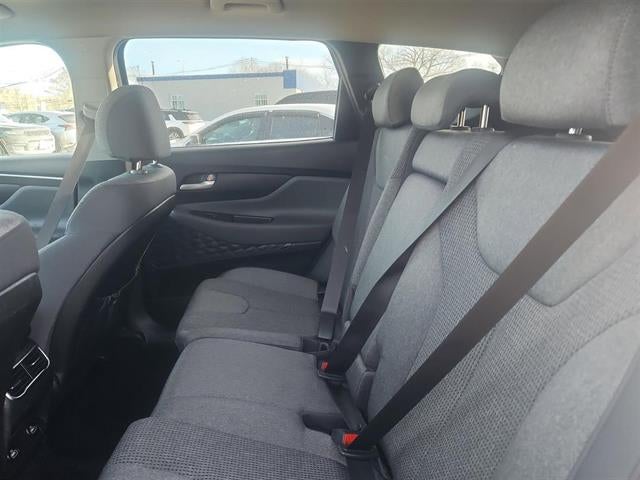 2022 Hyundai Santa Fe SE