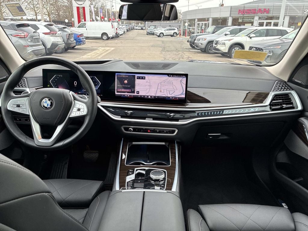 2024 BMW X7 xDrive40i