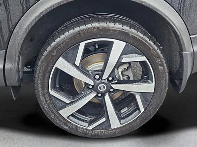 2022 Nissan Rogue Sport SL