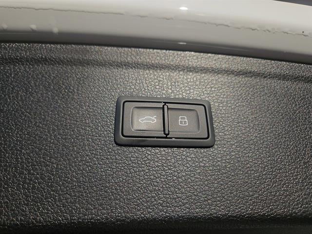 2025 Audi Q5 quattro S line Premium 45 TFSI