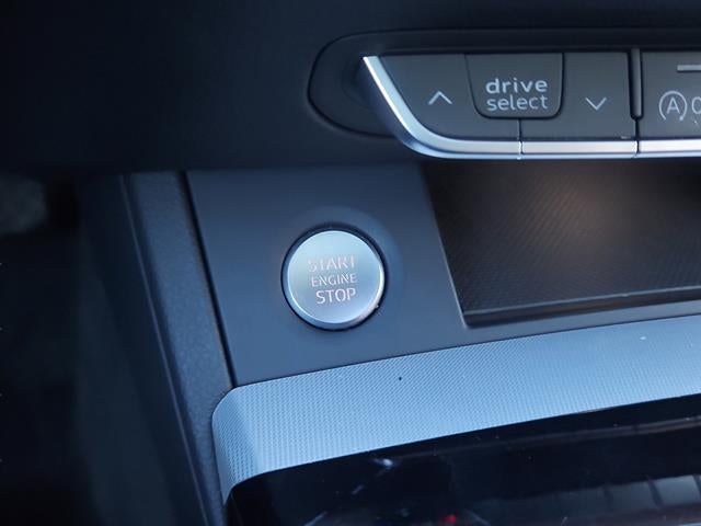 2025 Audi Q5 quattro S line Premium 45 TFSI